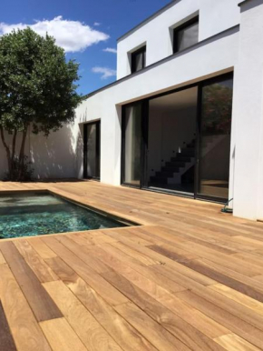 Villa avec piscine bord de mer CARNON